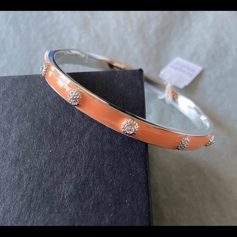 NWT-LIA SOPHIA BANGLE BRACELET-small